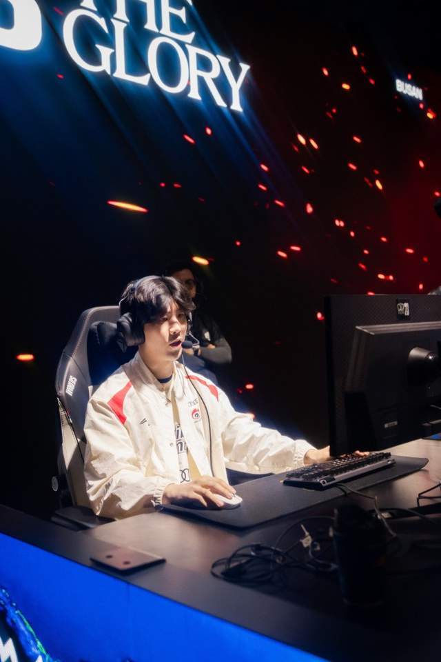 关于WBG绝地反击DRX，Perkz完成帽子戏法的信息