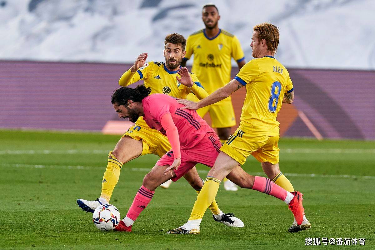 包含战意十足:维达德卡萨布兰卡世俱杯热身赛回顾的词条 包含战意十足:维达德卡萨布兰卡世俱杯热身赛回顾的词条