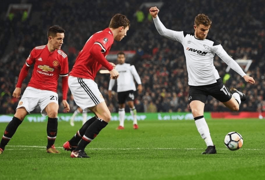 富勒姆客场战胜巴恩斯利，取得关键胜利稳住局面的简单介绍