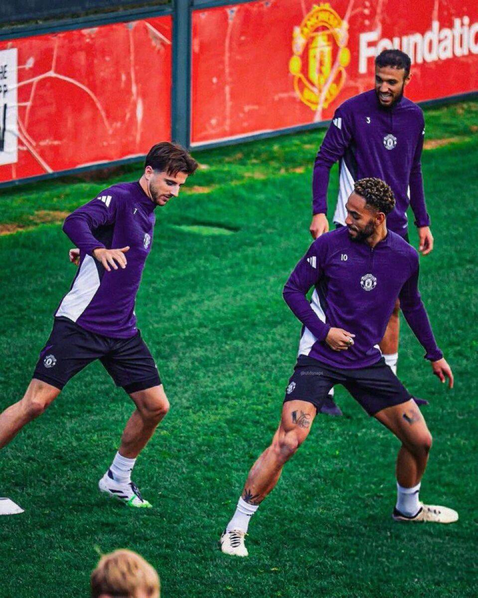 关于曼城足球俱乐部主力球员因伤缺阵数周的信息