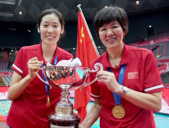 星光熠熠：运动员赛场精彩战绩举世赞叹的简单介绍