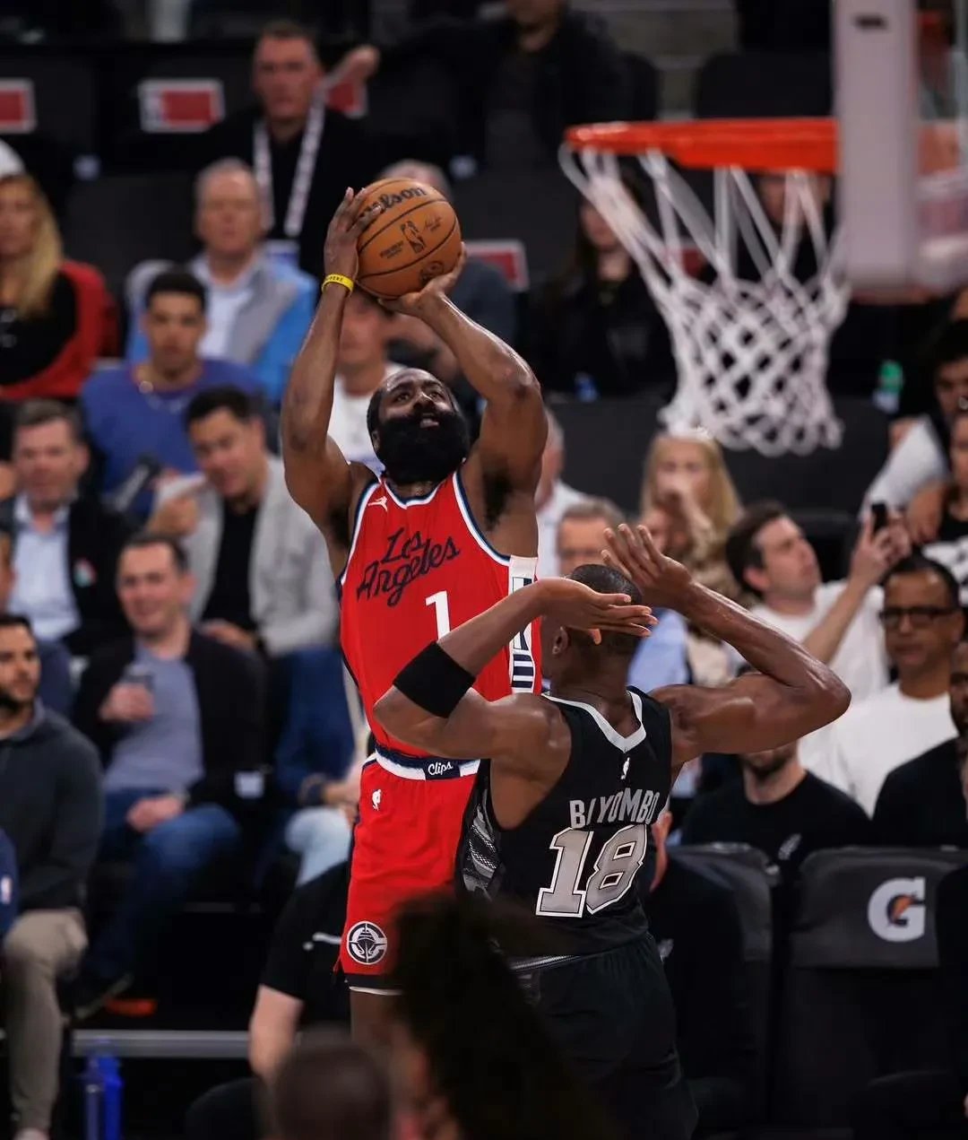 关于快船终结连败，开拓者胜森林狼的信息