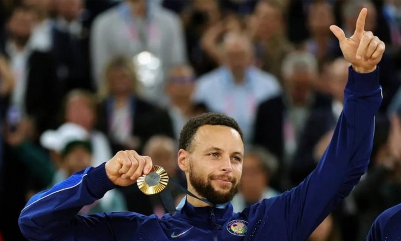 勇士主场惜败开拓者,库里独得分 勇士主场惜败开拓者,库里独得分