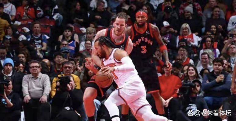 关于马刺鏖战热火B队，艾顿统治全场的信息