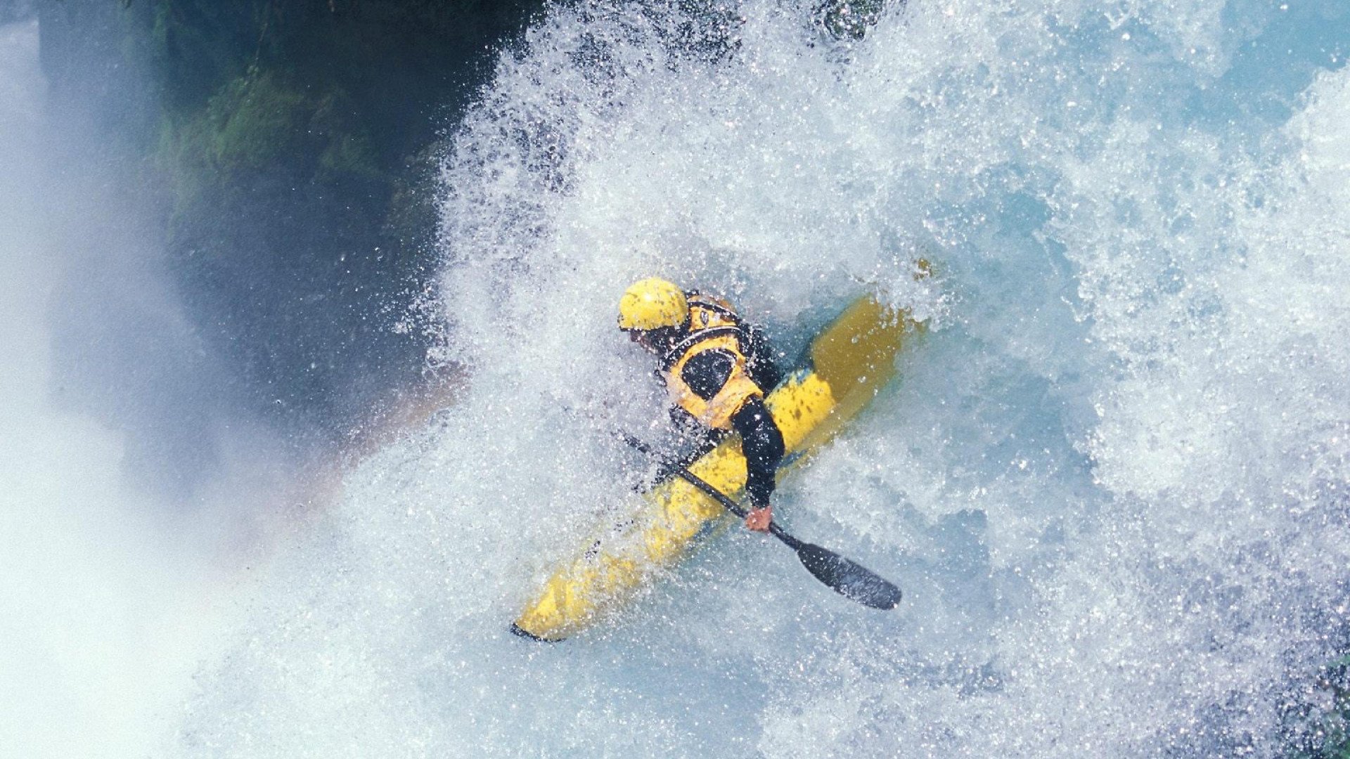 黄喜灿一剑封喉，西班牙式传控全面压制里昂晋级