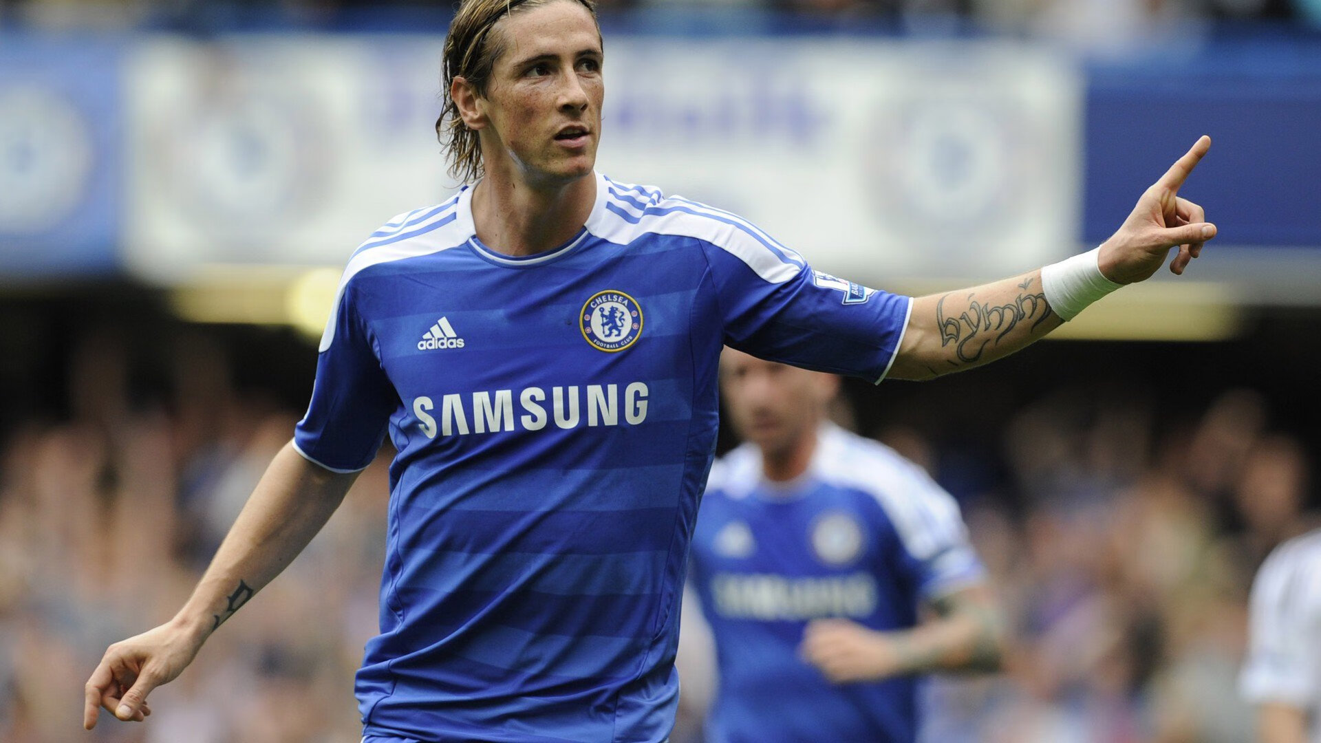 钢铁之墙与无解之刃，巴斯托尼的统治力与多特蒙德的防守哲学如何重塑欧洲足坛攻防想象