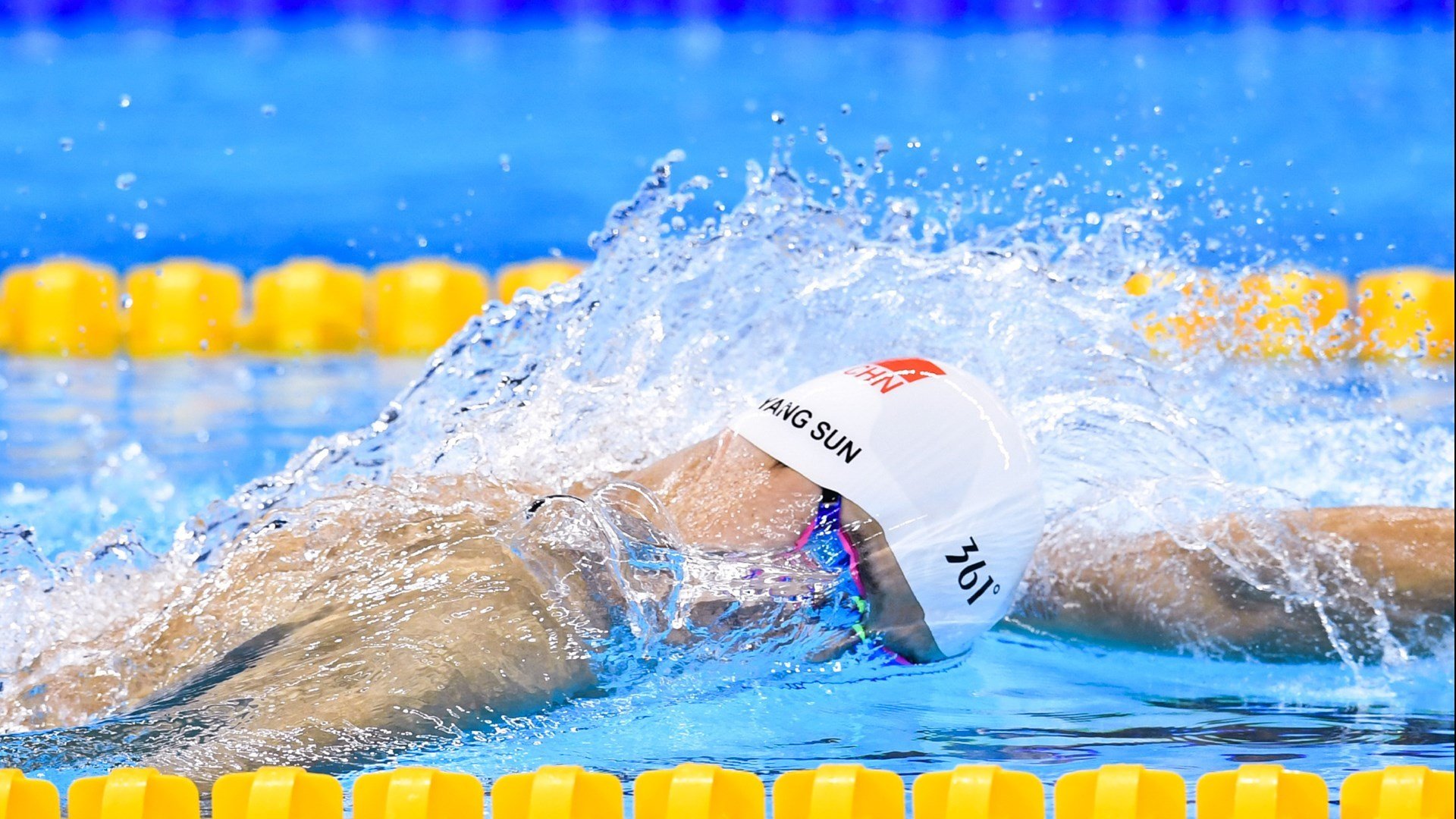 米切尔节奏完全掌控，新疆队打穿独行侠